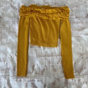 Cropped Ruffled Long Sleeve